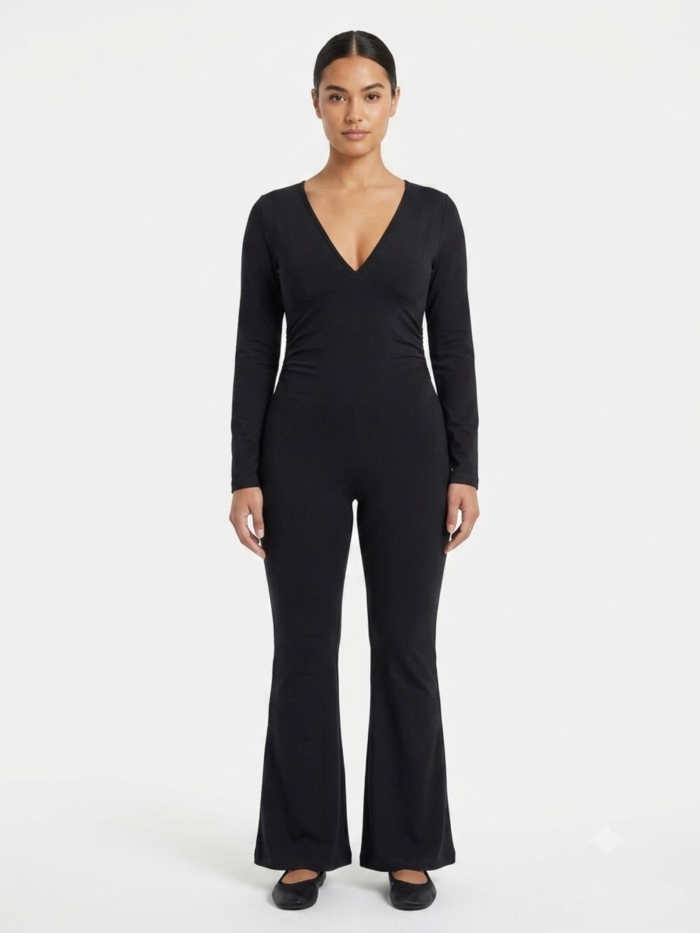 OQQ Black Long-Sleeve V-Neck Flare Leg Jumpsuit Size Large NWOT